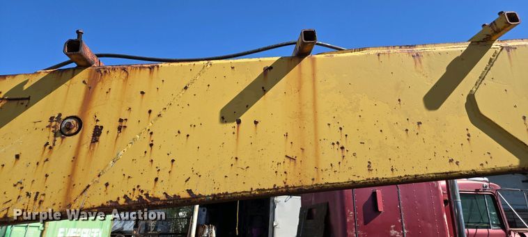 image for item EC0959 1992 Vermeer T850 trencher