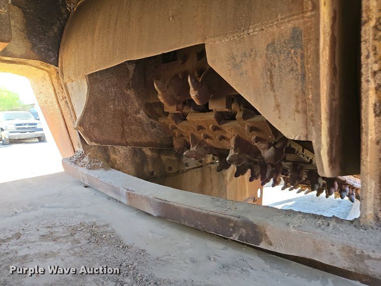 image for item EC0959 1992 Vermeer T850 trencher