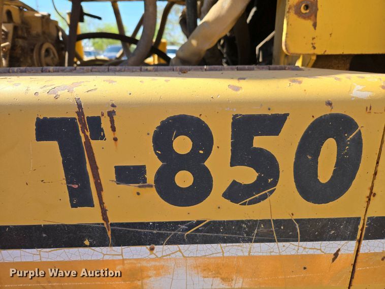 image for item EC0959 1992 Vermeer T850 trencher