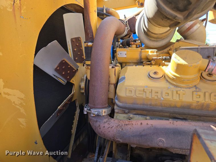 image for item EC0959 1992 Vermeer T850 trencher