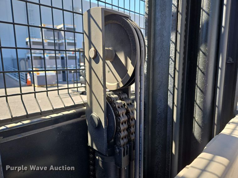 image for item EC0963 2015 Crown SP3520-30 order picker