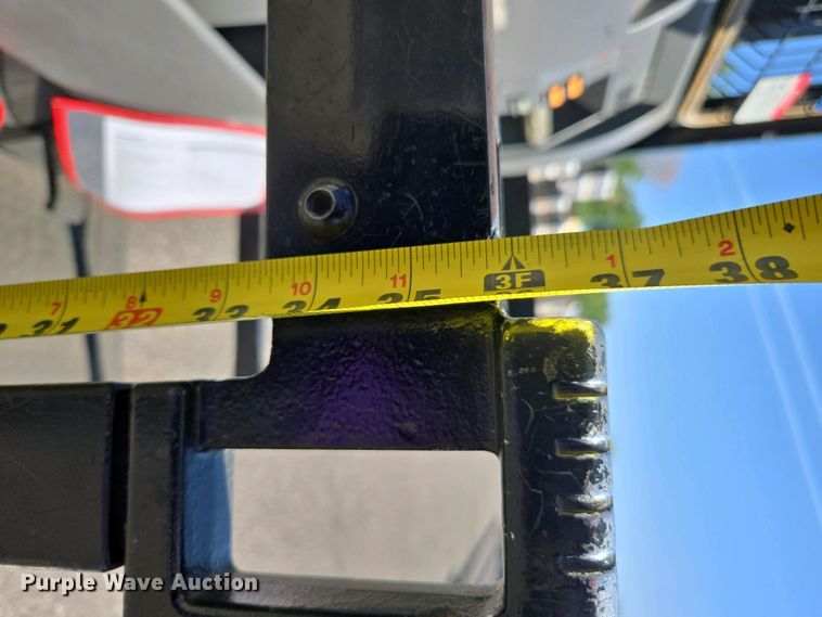 image for item EC0963 2015 Crown SP3520-30 order picker