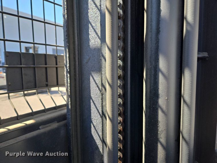 image for item EC0964 2015 Crown SP3520-30 order picker