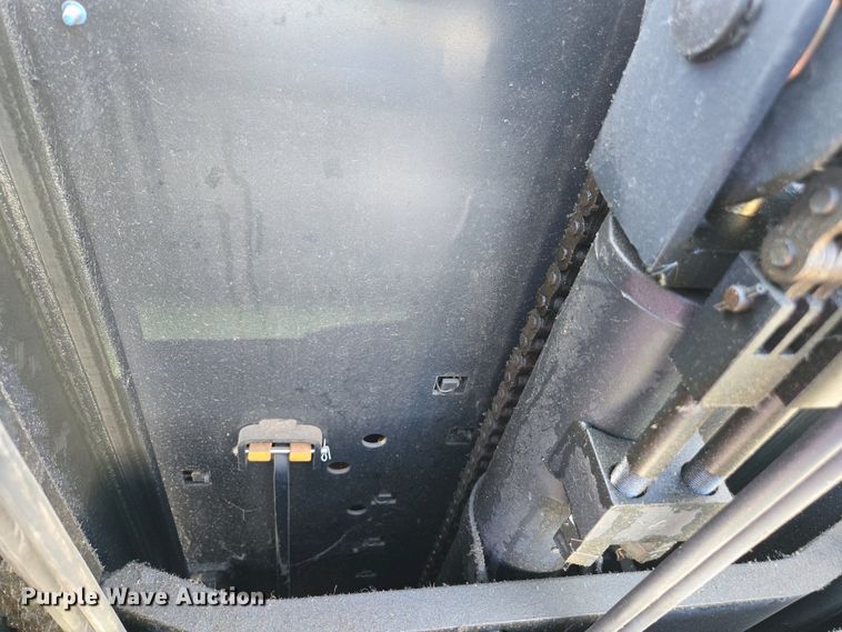 image for item EC0964 2015 Crown SP3520-30 order picker