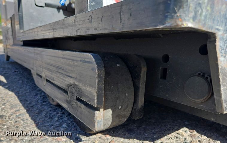 image for item EC0965 2016 Crown SP3520-30 order picker