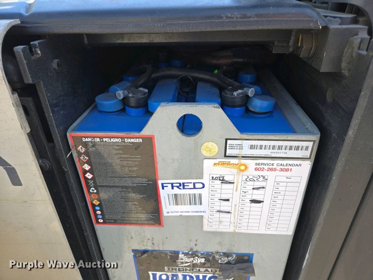 image for item EC0965 2016 Crown SP3520-30 order picker