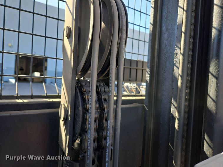 image for item EC0965 2016 Crown SP3520-30 order picker