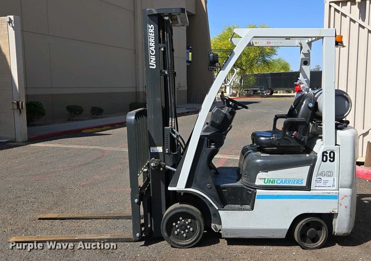 image for item EC0966 2016 UniCarriers CFS40 forklift