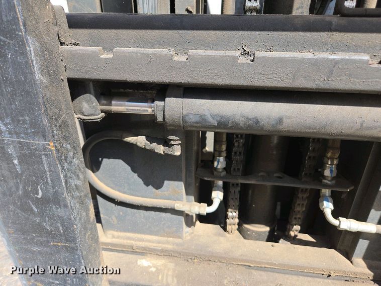 image for item EC0966 2016 UniCarriers CFS40 forklift