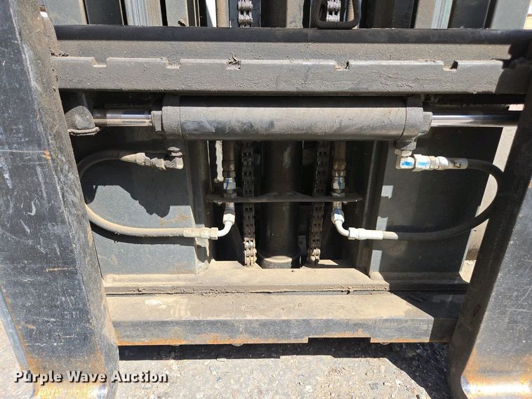 image for item EC0966 2016 UniCarriers CFS40 forklift