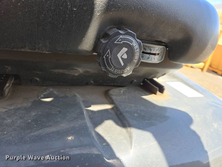 image for item EC0966 2016 UniCarriers CFS40 forklift