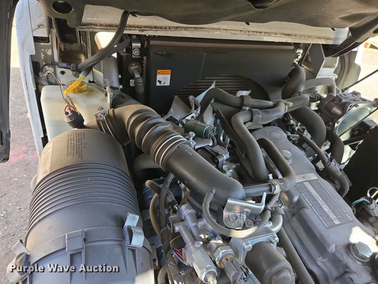 image for item EC0966 2016 UniCarriers CFS40 forklift