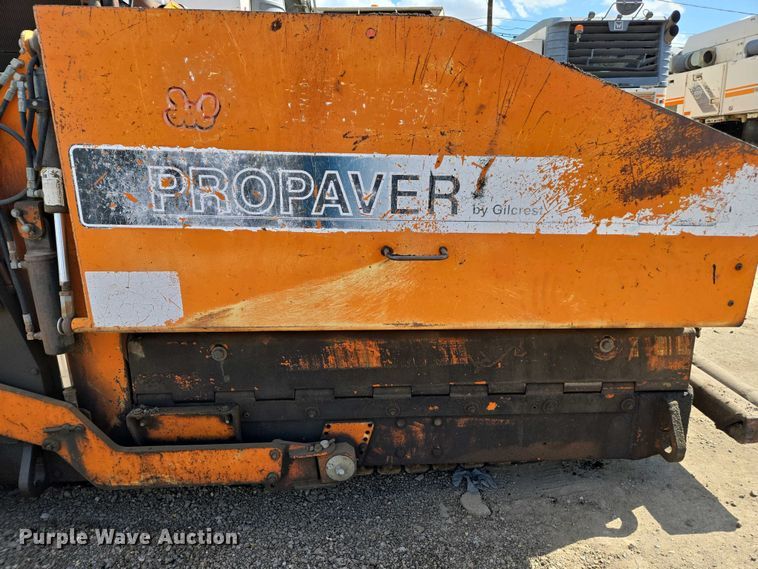 image for item EC0973 1999 ProPaver 813 RT paver