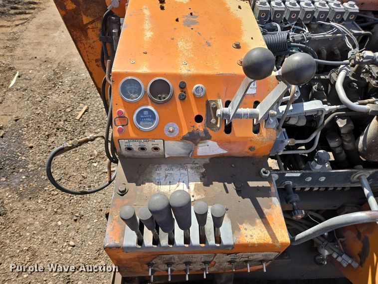 image for item EC0973 1999 ProPaver 813 RT paver