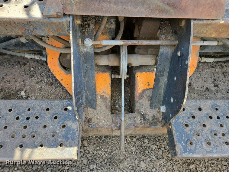 image for item EC0973 1999 ProPaver 813 RT paver