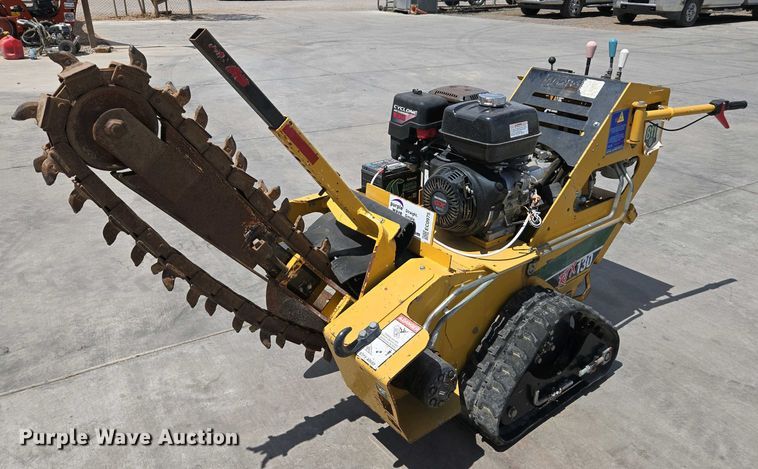 image for item EC0975 2017 Vermeer RTX 130 trencher