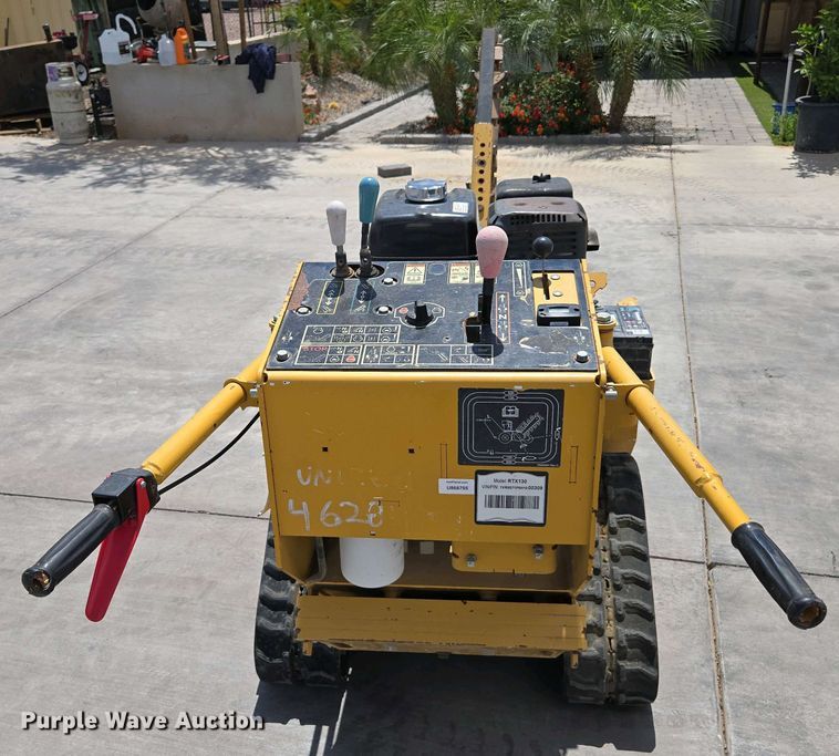 image for item EC0975 2017 Vermeer RTX 130 trencher