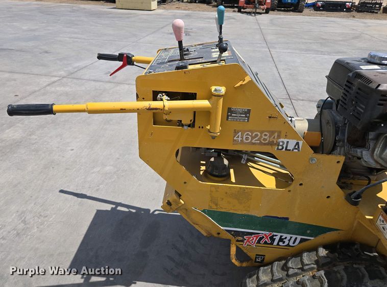 image for item EC0975 2017 Vermeer RTX 130 trencher