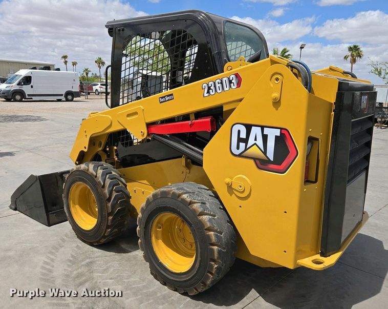 image for item EC0976 2019 Caterpillar 236D3 skid steer loader