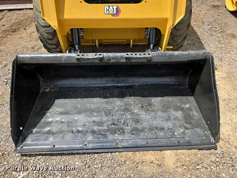 image for item EC0976 2019 Caterpillar 236D3 skid steer loader