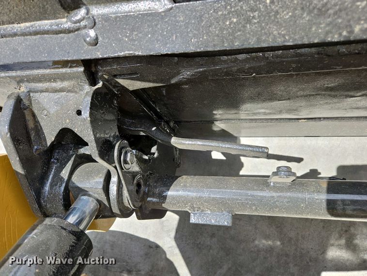 image for item EC0976 2019 Caterpillar 236D3 skid steer loader