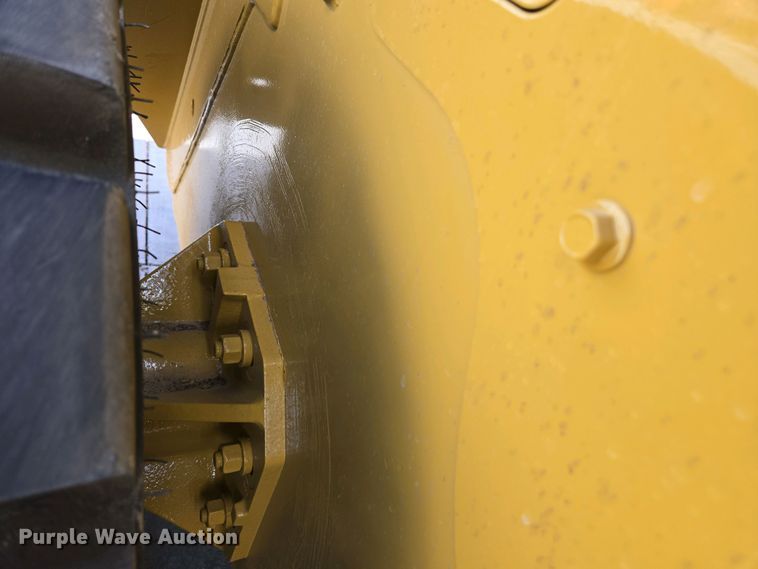 image for item EC0976 2019 Caterpillar 236D3 skid steer loader