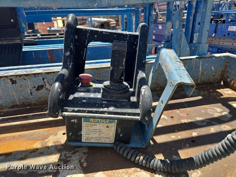 image for item EC0980 (4) scissor lifts