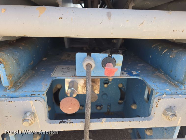 image for item EC0980 (4) scissor lifts