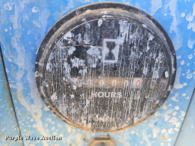 image for item EC0980 (4) scissor lifts