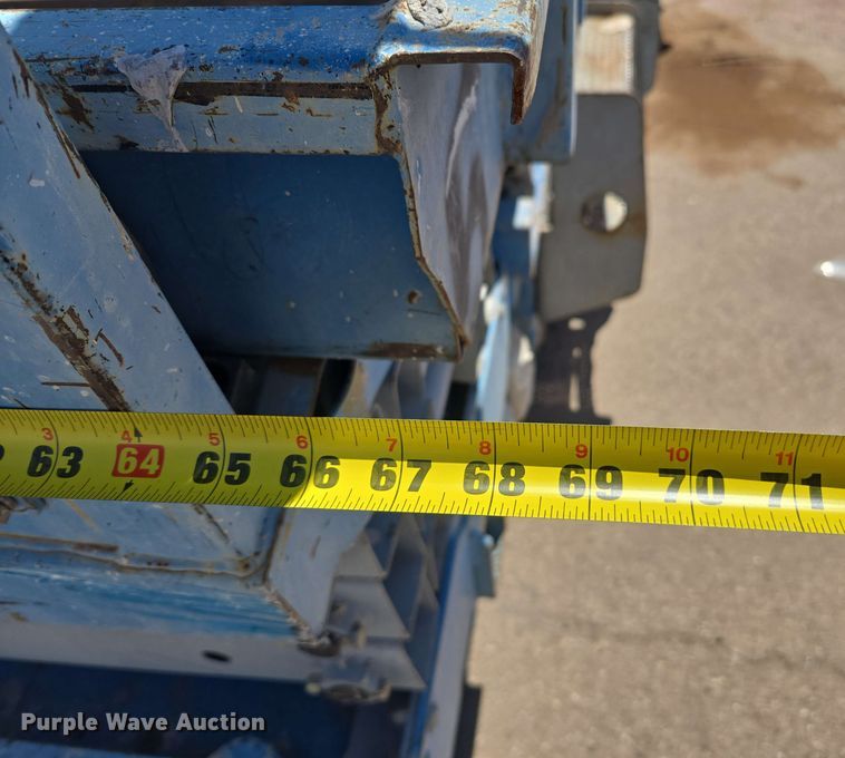 image for item EC0980 (4) scissor lifts