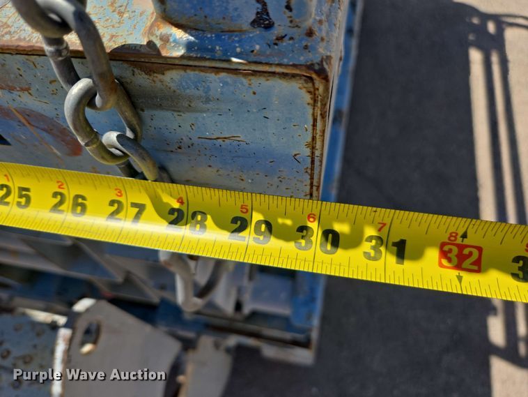 image for item EC0980 (4) scissor lifts