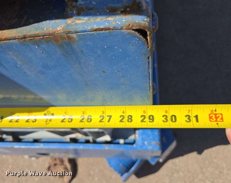 image for item EC0981 (5) scissor lifts