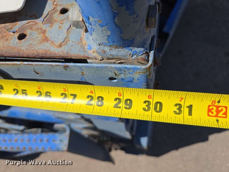 image for item EC0981 (5) scissor lifts