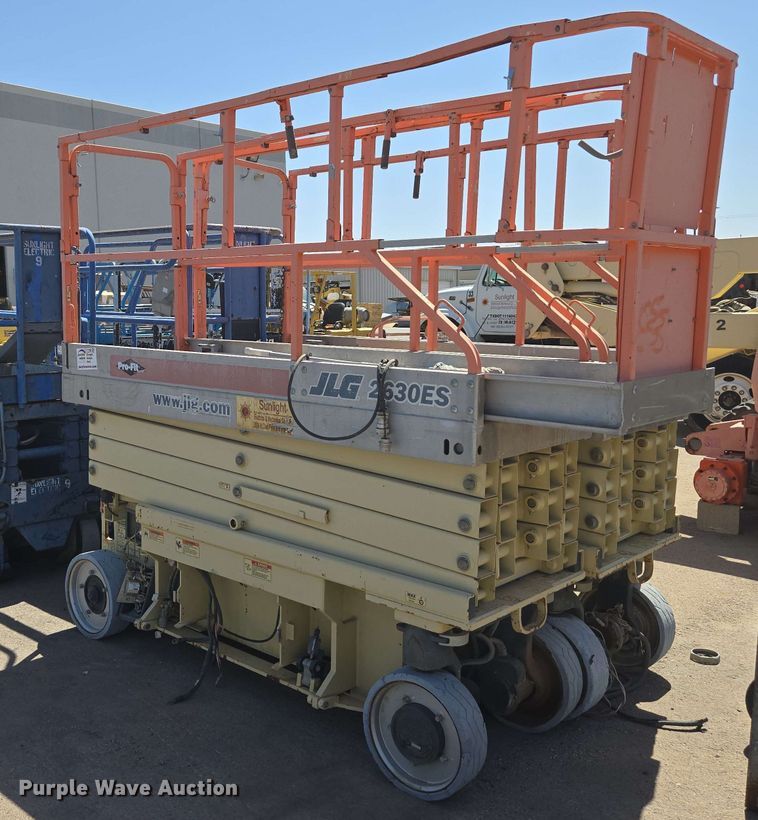 image for item EC0981 (5) scissor lifts