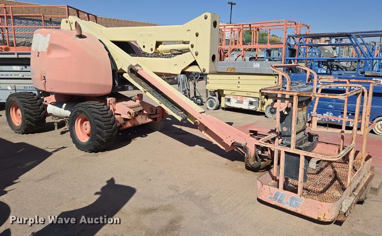 image for item EC0982 1999 JLG 450A boom lift
