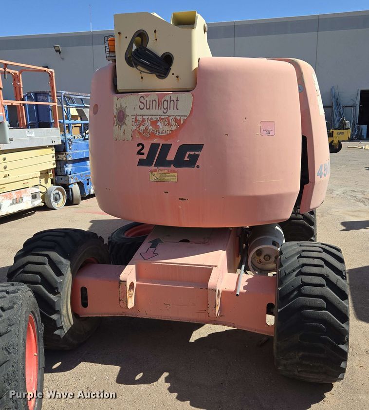 image for item EC0982 1999 JLG 450A boom lift