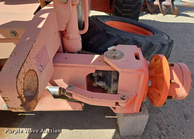 image for item EC0982 1999 JLG 450A boom lift