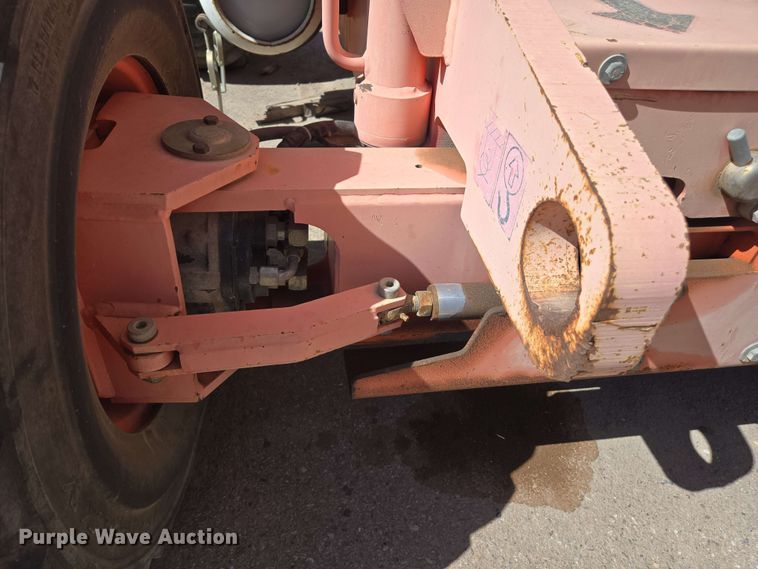 image for item EC0982 1999 JLG 450A boom lift