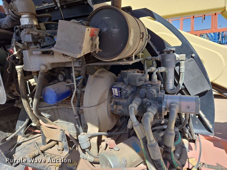 image for item EC0982 1999 JLG 450A boom lift