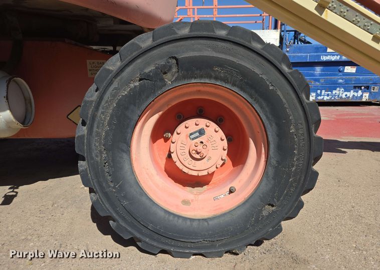 image for item EC0982 1999 JLG 450A boom lift