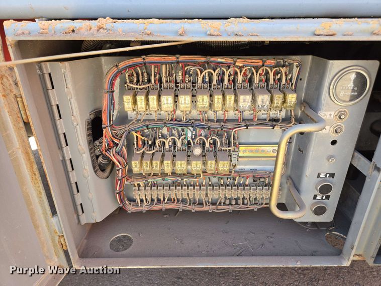 image for item EC0983 SkyJack SJ7127 vertical lift