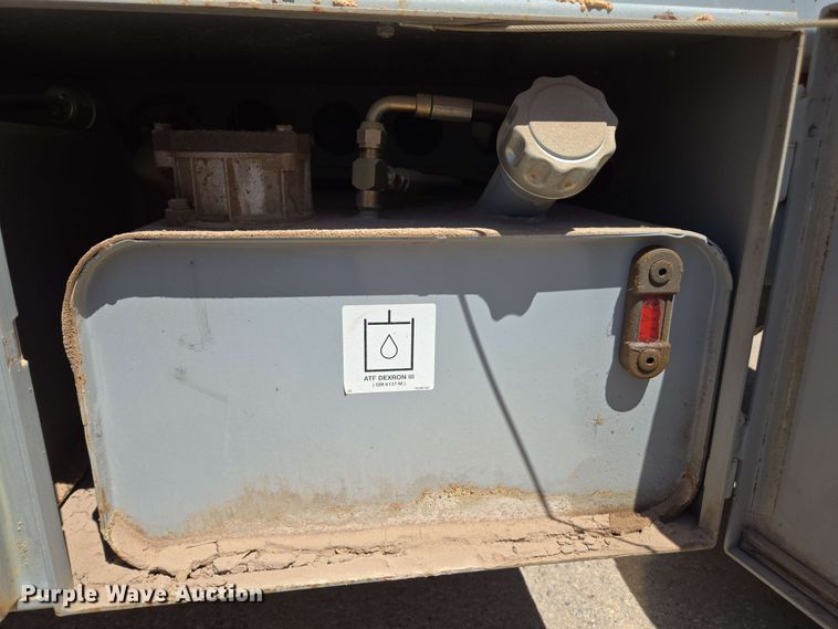 image for item EC0983 SkyJack SJ7127 vertical lift