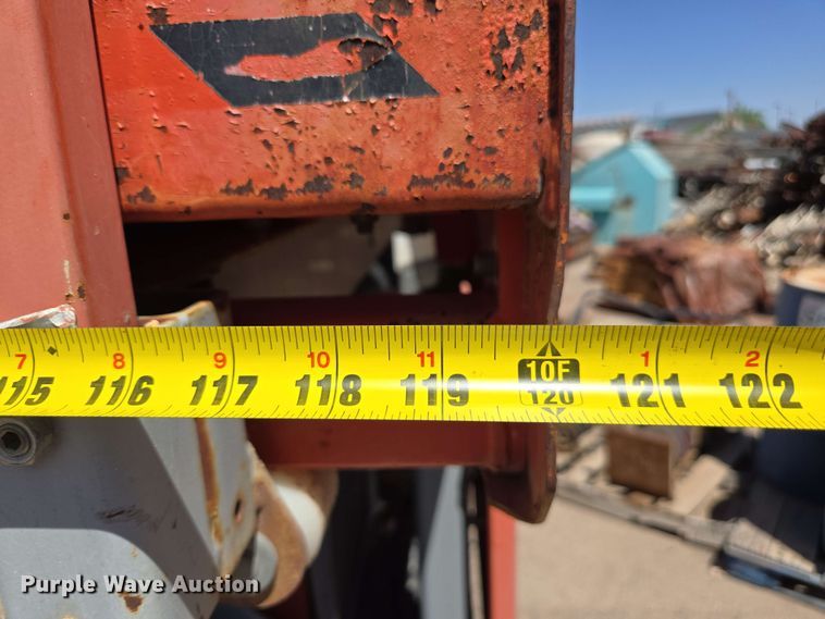 image for item EC0983 SkyJack SJ7127 vertical lift