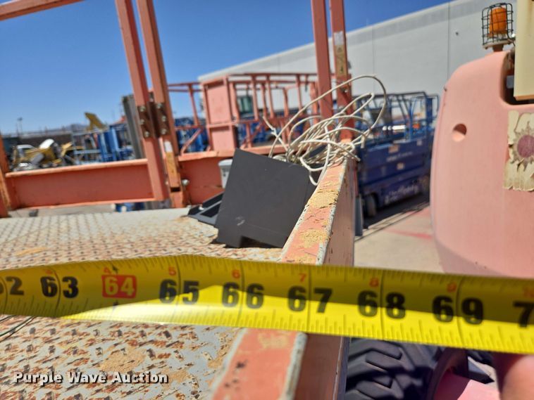 image for item EC0983 SkyJack SJ7127 vertical lift