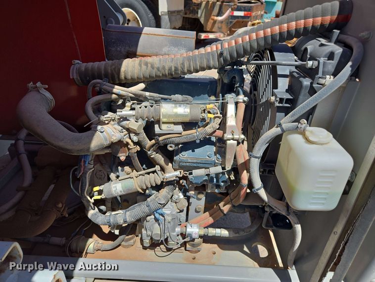 image for item EC0983 SkyJack SJ7127 vertical lift