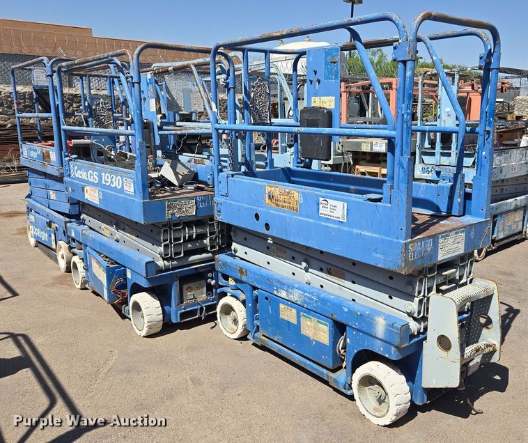 image for item EC0984 (6) scissor lifts