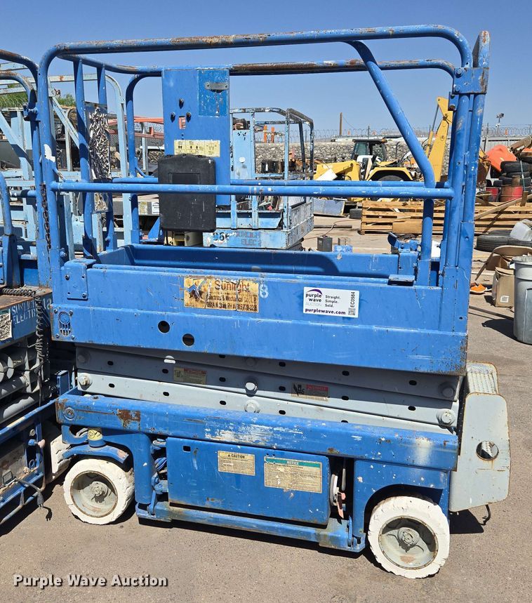 image for item EC0984 (6) scissor lifts