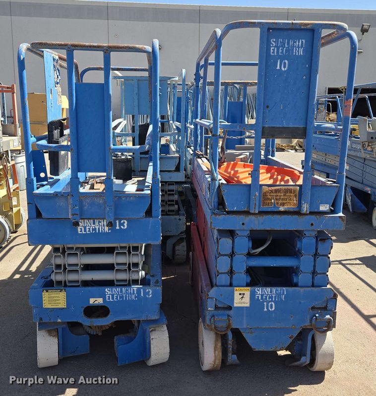 image for item EC0984 (6) scissor lifts