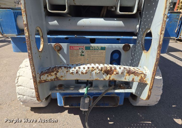 image for item EC0984 (6) scissor lifts