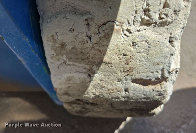 image for item EC0984 (6) scissor lifts